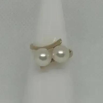 Double Pearl Gold Tone Ring