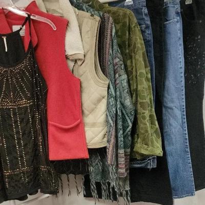 Collection Of Women's Clothing Sizes XL And 12 -14 Tommy Hilfiger 