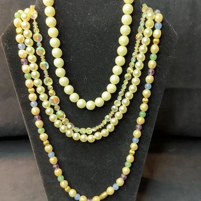 Vintage faux peal necklace with iridescent and multi colored beads