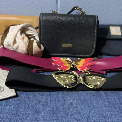 Small Bags And Wallets