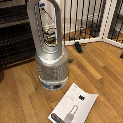 Sale Photo Thumbnail #50: Dyson air purifier