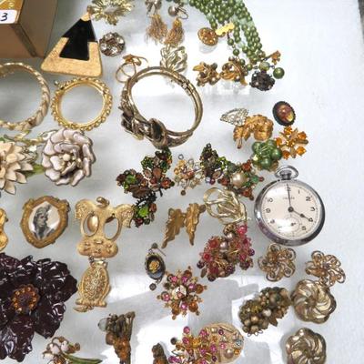 Sale Photo Thumbnail #280