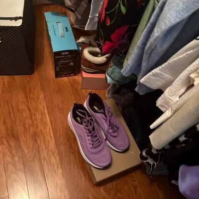 Sale Photo Thumbnail #47