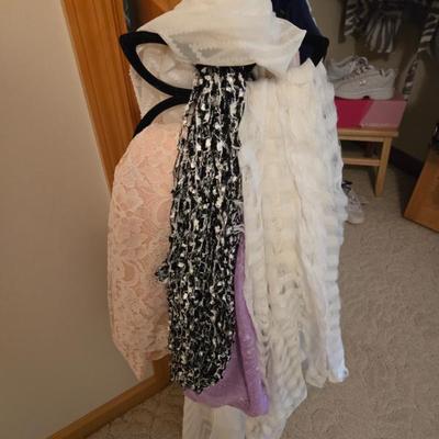 Sale Photo Thumbnail #45
