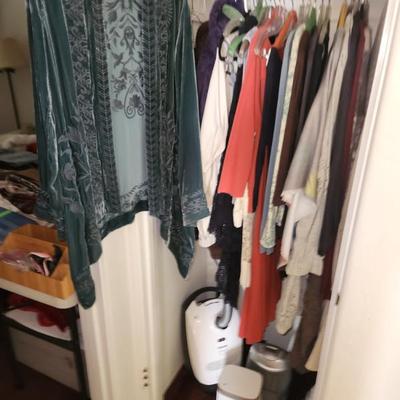 Sale Photo Thumbnail #196