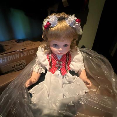 Ashton Drake Galleries - doll collection