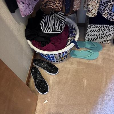 Sale Photo Thumbnail #405