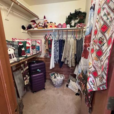 Sale Photo Thumbnail #341