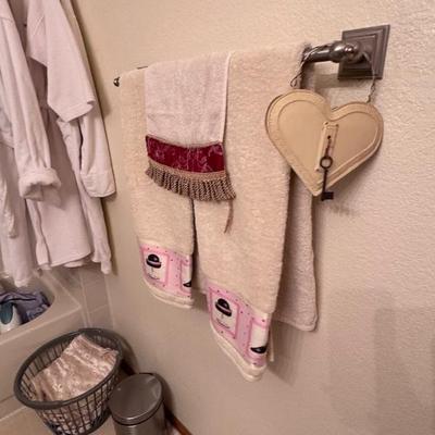 Sale Photo Thumbnail #392