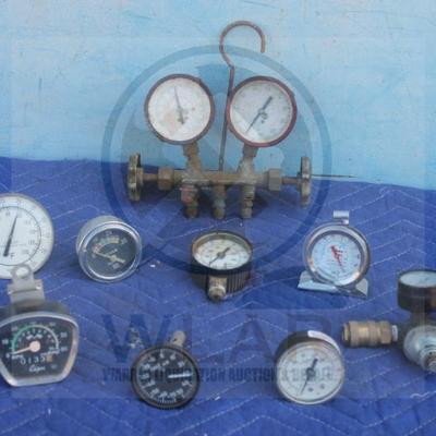 Sale Photo Thumbnail #70
