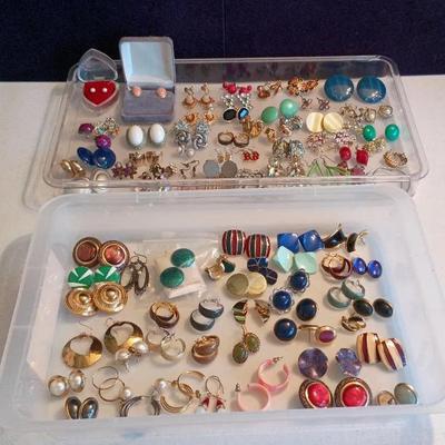 Huge Costume Earring Jewelry Lot - 80+ Pairs - Monet, Trifari,+++