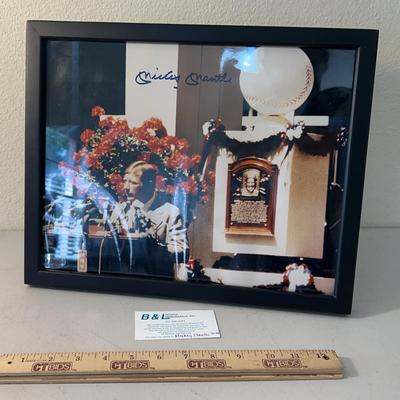 Autographed 1974 Hall Of Fame Mickey Mantle Induction Photo, B & L