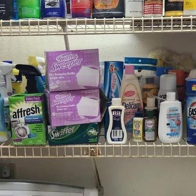50+pc Household Cleaning/Laundry Supplies & Dusters