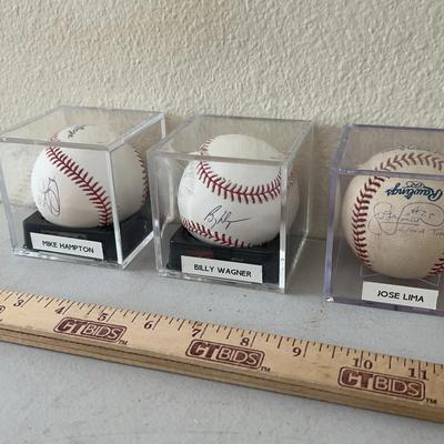Astro’s Signed Baseballs - Hampton, Wagner, Lima