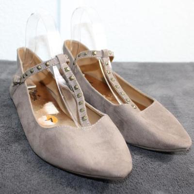 Sale Photo Thumbnail #102