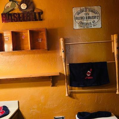 Sale Photo Thumbnail #4: Baseball BathRoom