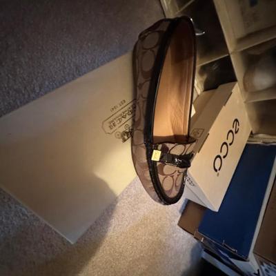 Sale Photo Thumbnail #32