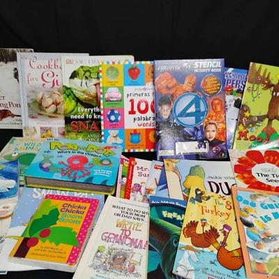 Ct301 kids book mystery lot