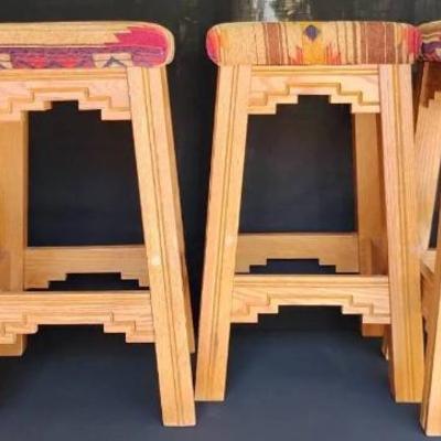 Ct361 tribal decor bar stools
