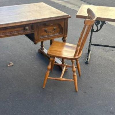 Ct345 wooden desk and table set