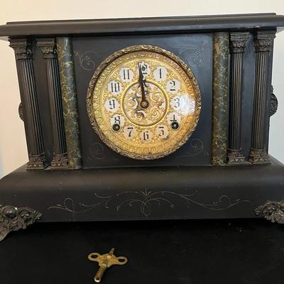 Sessions Mantle Clock