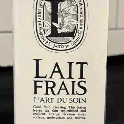 Diptyque Lait Frais 8.5 Fl. Oz. Fresh Lotion