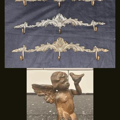 Cast Iron Hanging Décor
