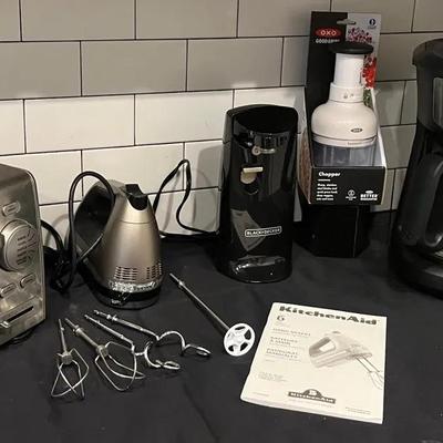 Kitchen Appliances Including Kitchen Aid, Cuisinart, And More! 