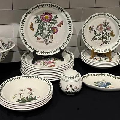 28-Piece Portmeirion The Botanic Garden Dinnerware Set by Susan Williams-Ellis
