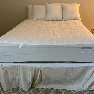 Full/ Queen Bed With Frame 