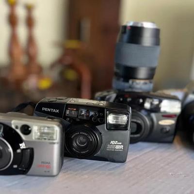 Canon, Samsung, Pentax 35mm Cameras