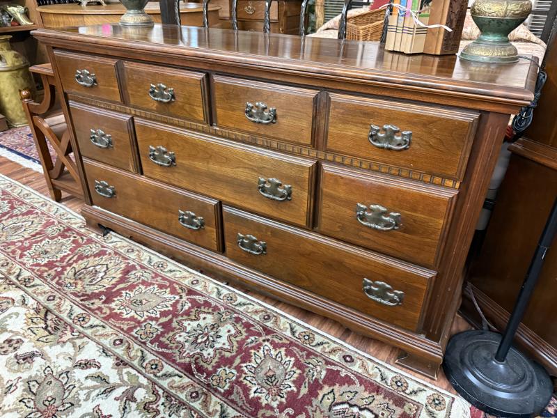 Sale Photo Thumbnail #112