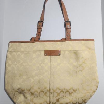 Sale Photo Thumbnail #84