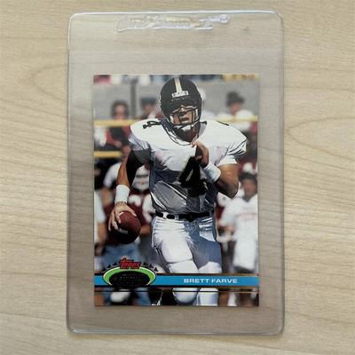 Sale Photo Thumbnail #7: 1991 Topps Stadium Club #94 Brett Favre Rookie