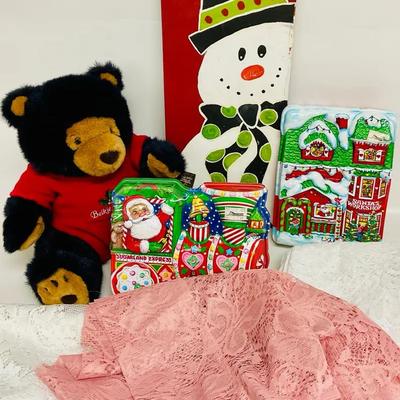 Wooden Snowman Sign, 3D Bookie Boxes, & More