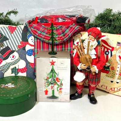 “Possible Dreams” Scottish Santa & Festive Items