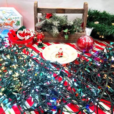 Spruce Up your Holiday! Lights, Garland, and Decor