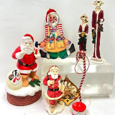 1982 “Mann” Santa Music Box & Ornaments 
