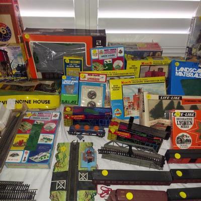 Sale Photo Thumbnail #85