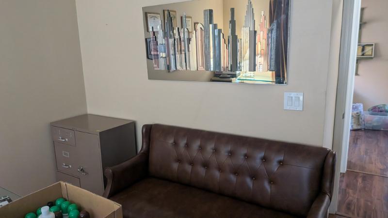 Sale Photo Thumbnail #37