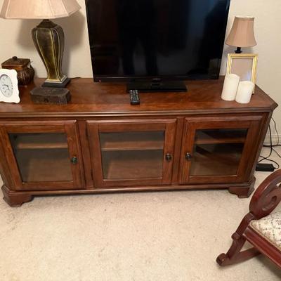 Sale Photo Thumbnail #82
