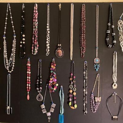 Sale Photo Thumbnail #71