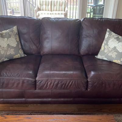 Brown Leather Couch With Pillows