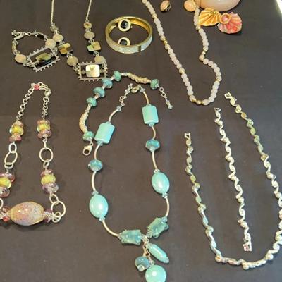 Costume Jewelery Sets 