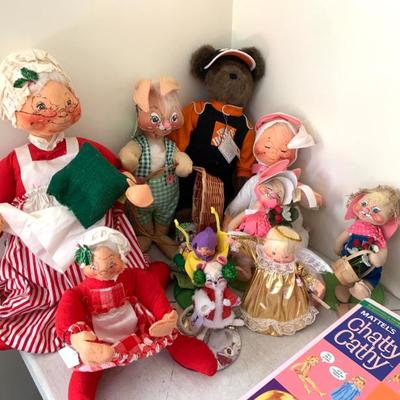 Sale Photo Thumbnail #170: Annalee dolls
