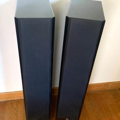 Sale Photo Thumbnail #32: Pr. SVS Prime Pinnacle floor speakers, ht. 41 "