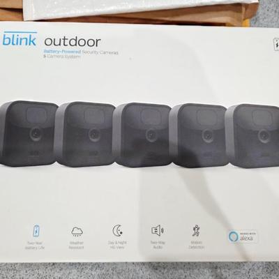 Blink home camera system 