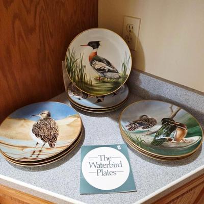 Set of waterbird plates 