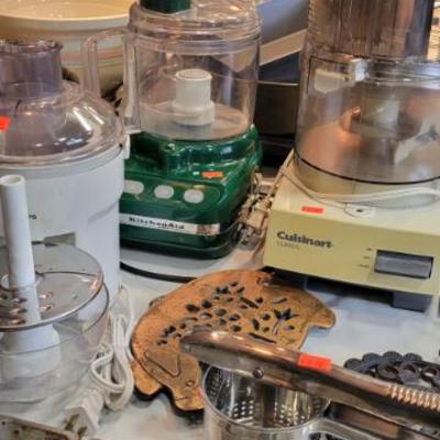 Sale Photo Thumbnail #46: Kitchen Aid and Cuisinart Processors  