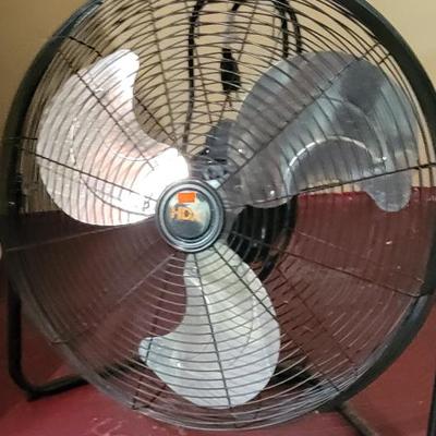 Sale Photo Thumbnail #139: Floor Fan 
